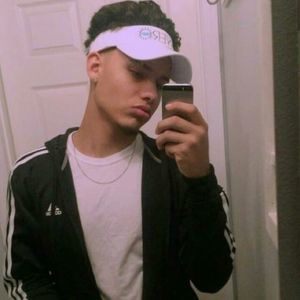 Meet your Posher, Xander